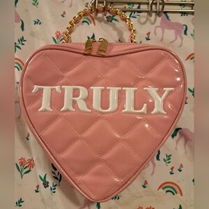 NWOT Truly Pink Patent Quilt Heart Travel Cosmetic Beauty Purse Bag